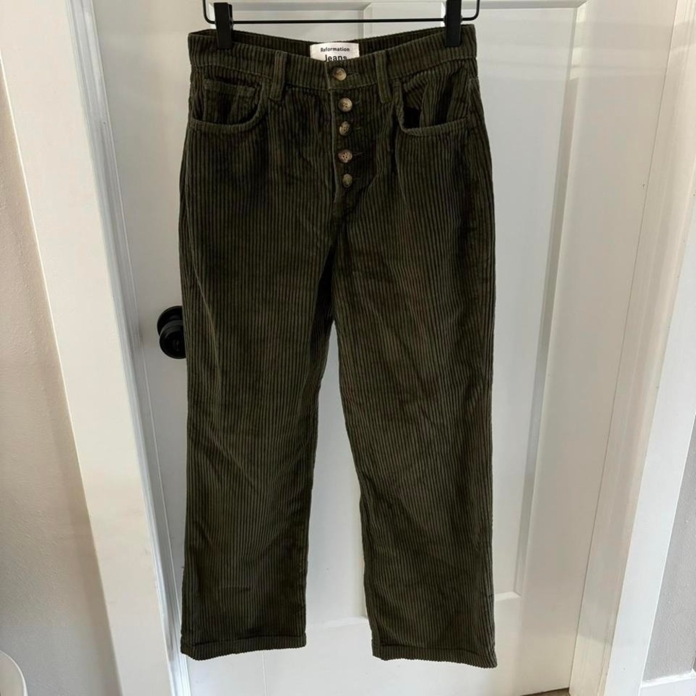 Reformation Ribbed Corduroy‎ Olive Green Straight leg pants 25 EUC